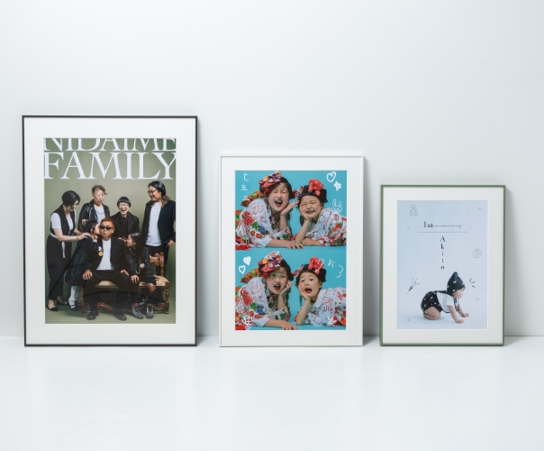 POSTER FRAME (額装付き)